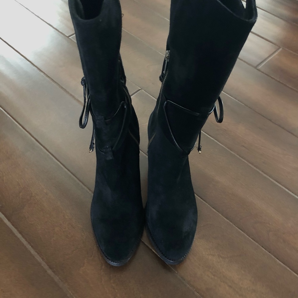 Johnston & Murphy Suede Boots - Picture 5 of 13